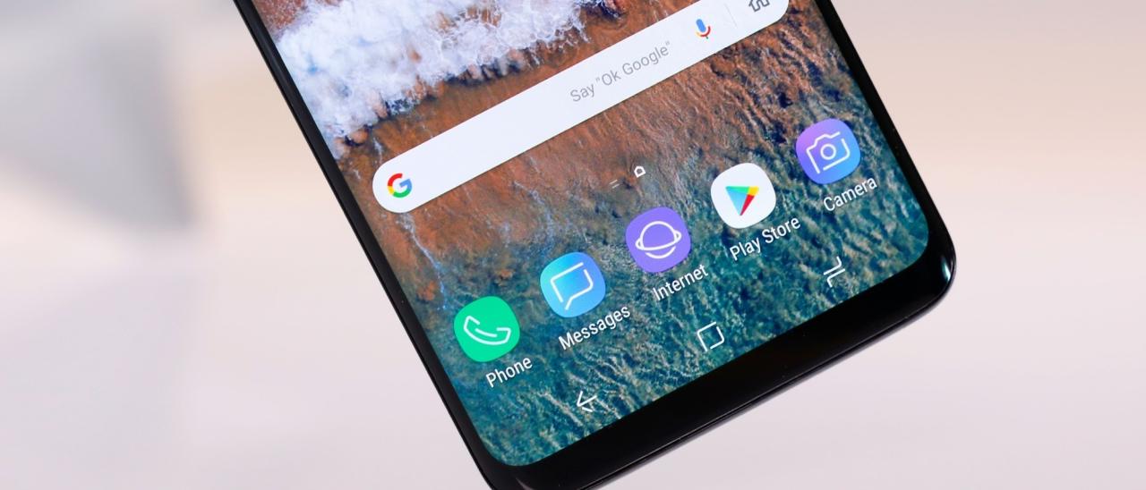 Samsung Messaggi invia foto senza permesso