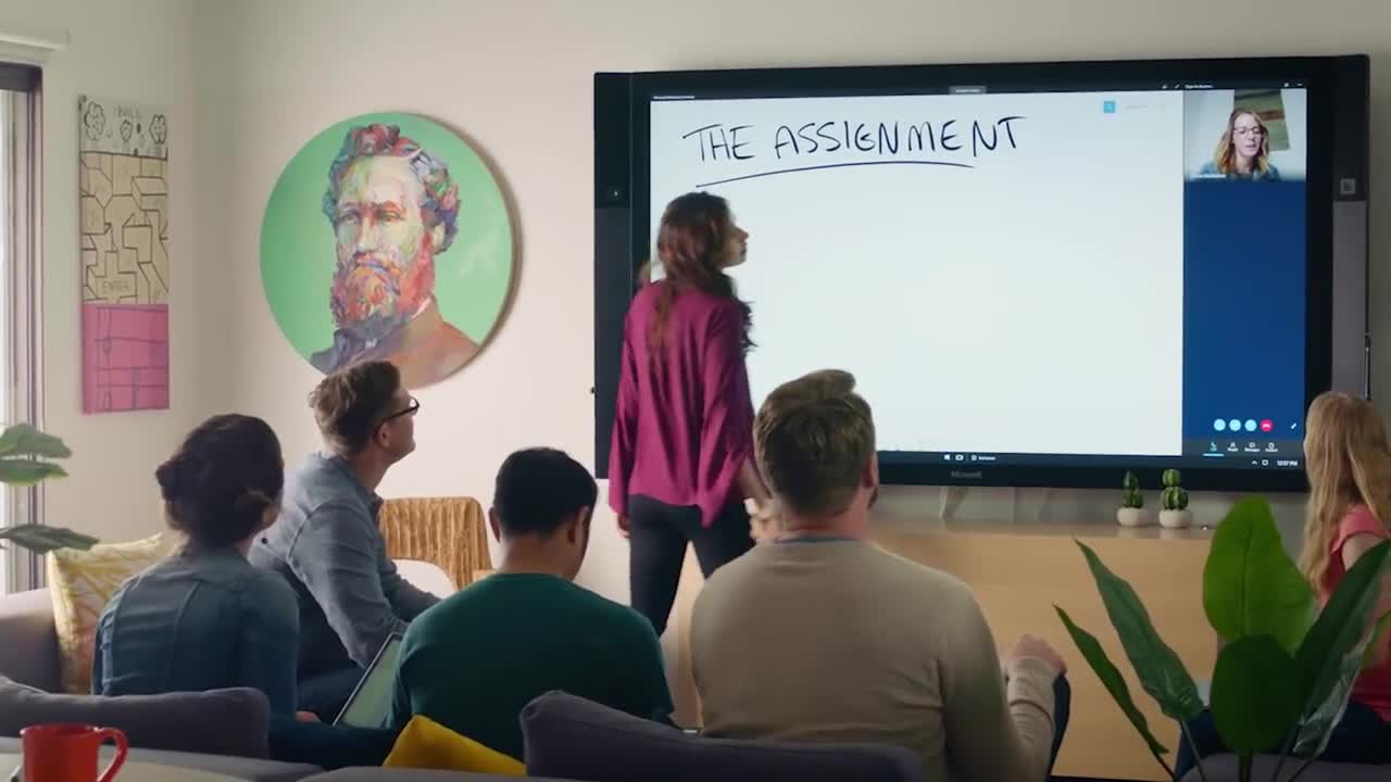 Microsoft presenta la lavagna virtuale Whiteboard