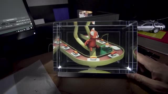 Il display olografico di The Looking Glass