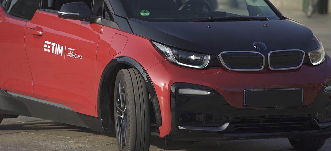 TIM, a Torino prima auto a guida remota con 5G