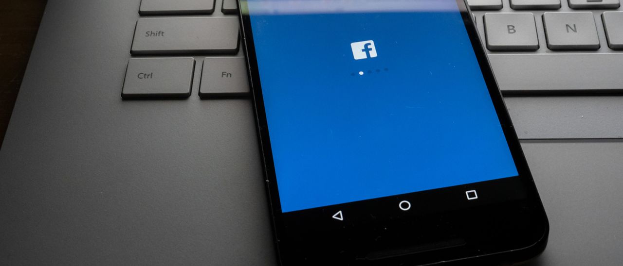 Facebook, nuove regole sui contenuti dei politici