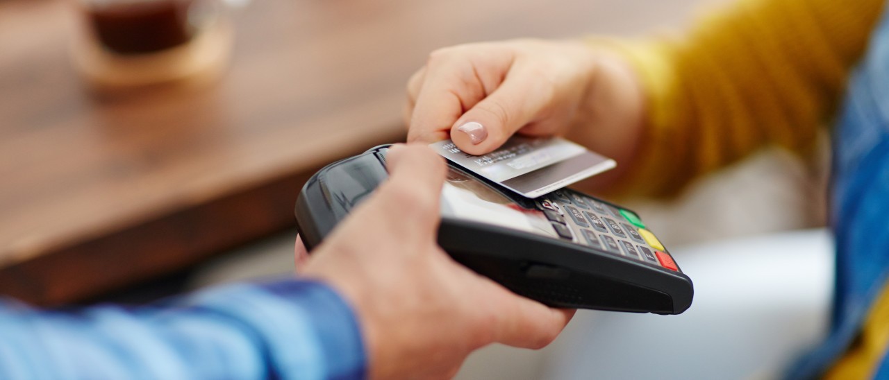 AGCM, stop alle commissioni sulle carte di credito