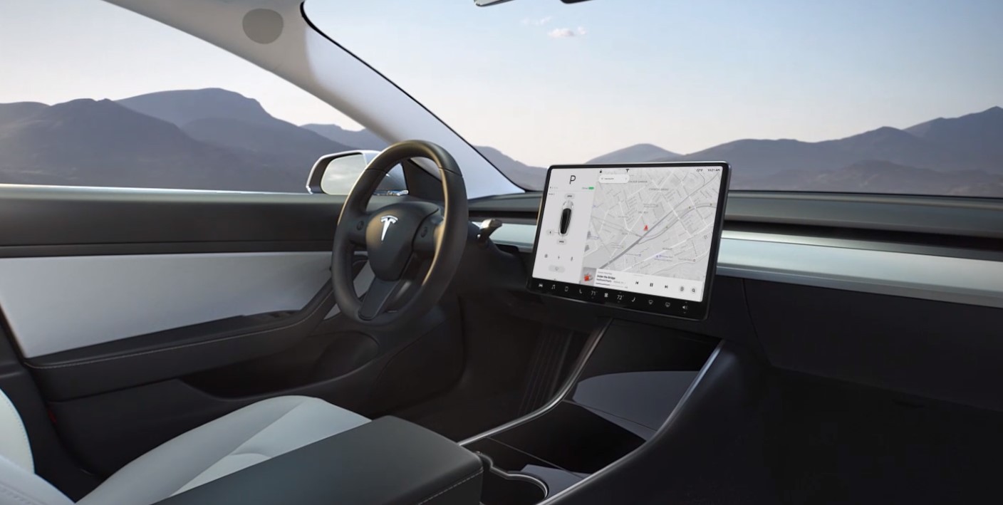 Tesla, Premium Connectivity a pagamento