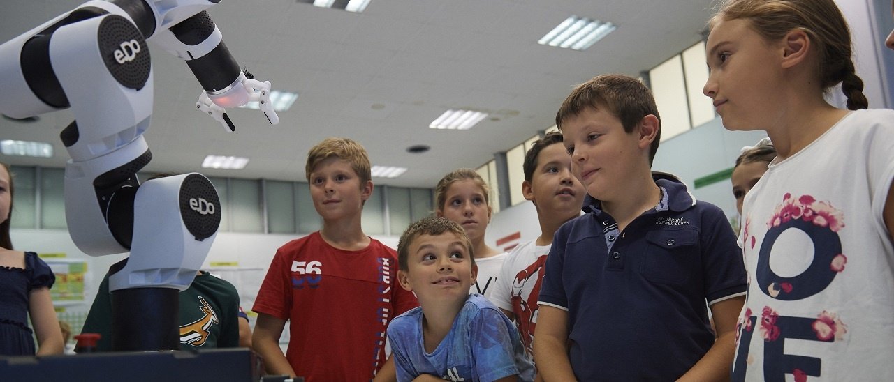 Robot insegnanti, ecco la e.Do Experience