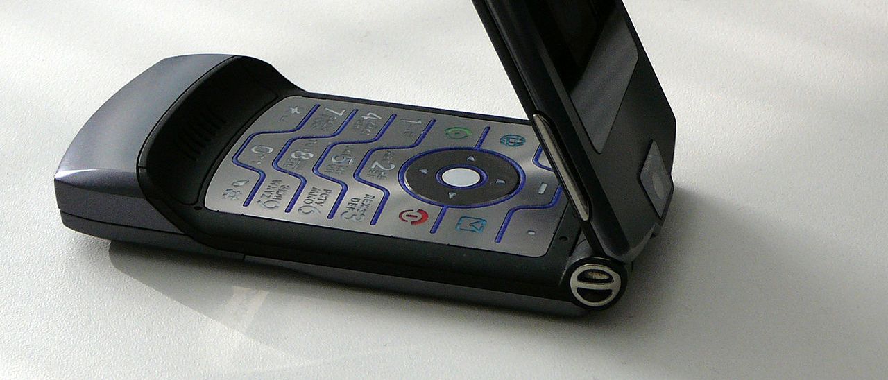 Motorola Razr ritornerà in versione pieghevole