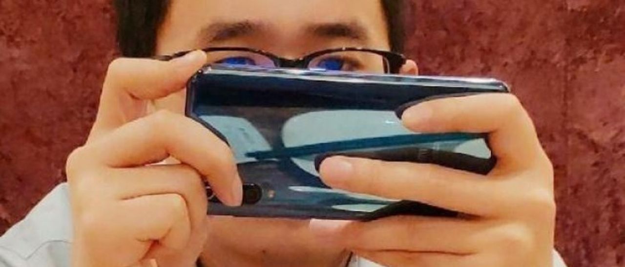 Xiaomi Mi 9, tre fotocamere posteriori?
