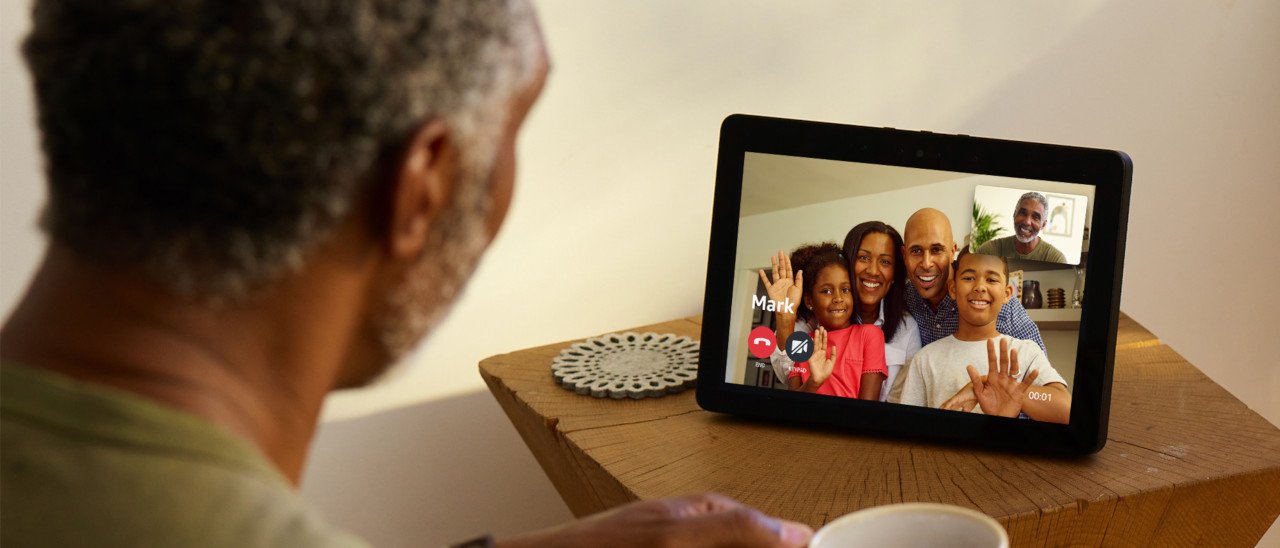 Alexa, Vevo e chiamate Skype in Italia