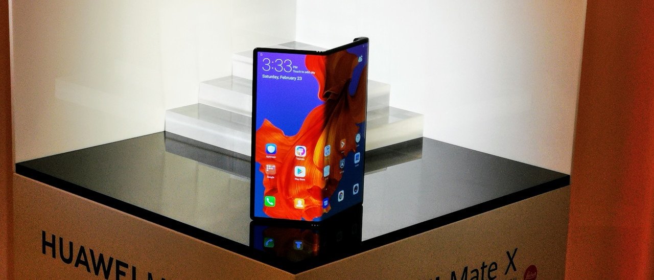 Huawei ha venduto 200.000 Mate X