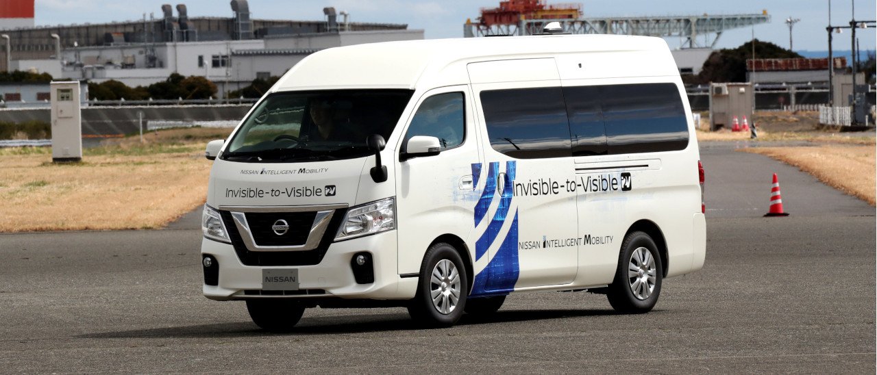 Nissan testa la tecnologia Invisible-to-Visible
