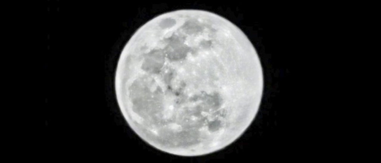 Huawei P30 Pro, foto della Luna non originali?