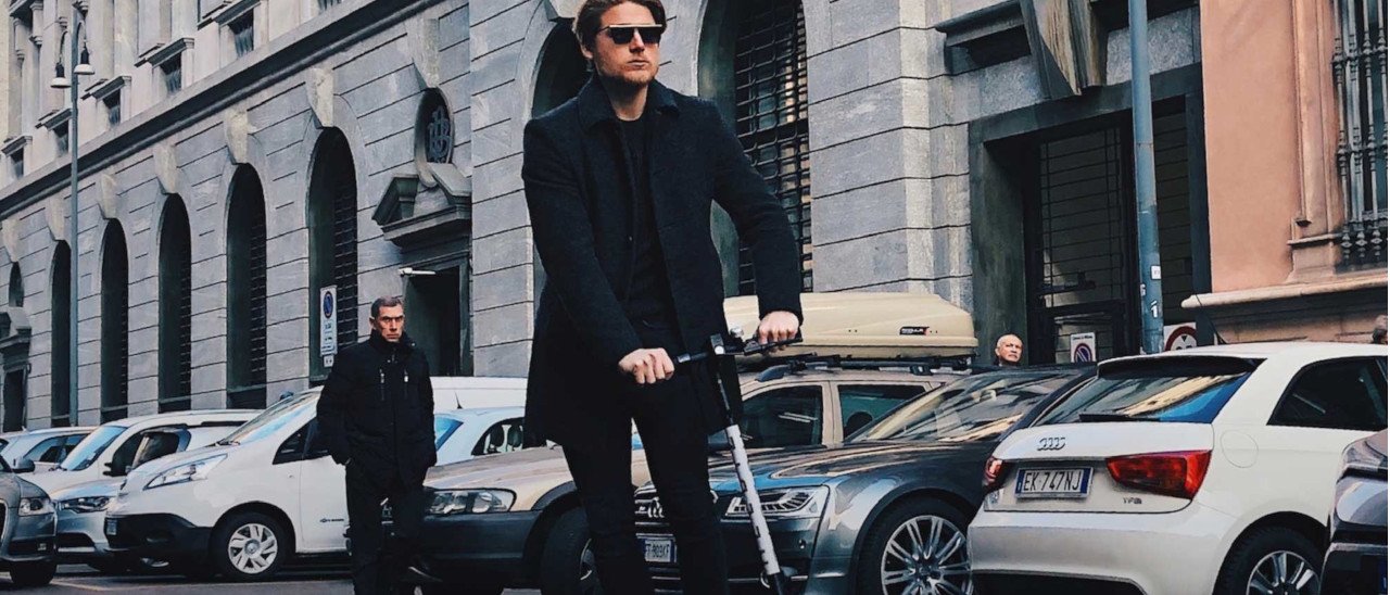 Helbiz festeggia le prime 100 mila corse