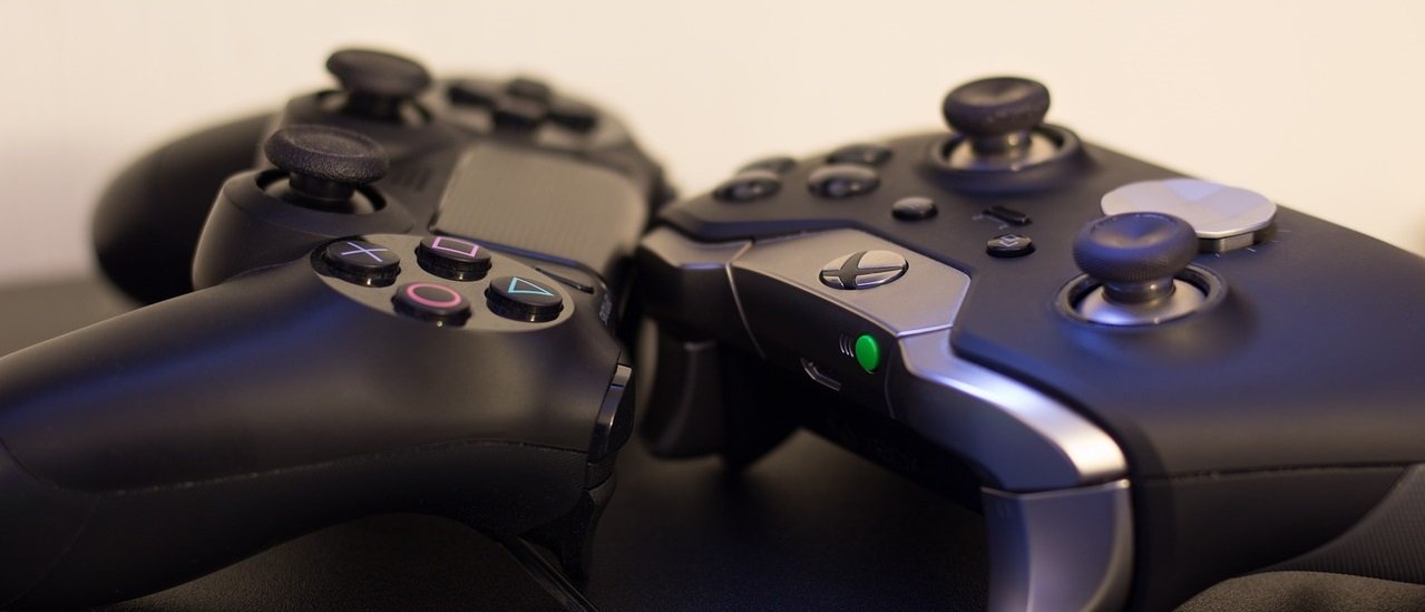 Apple, compatibilità con i gamepad Xbox One e PS4