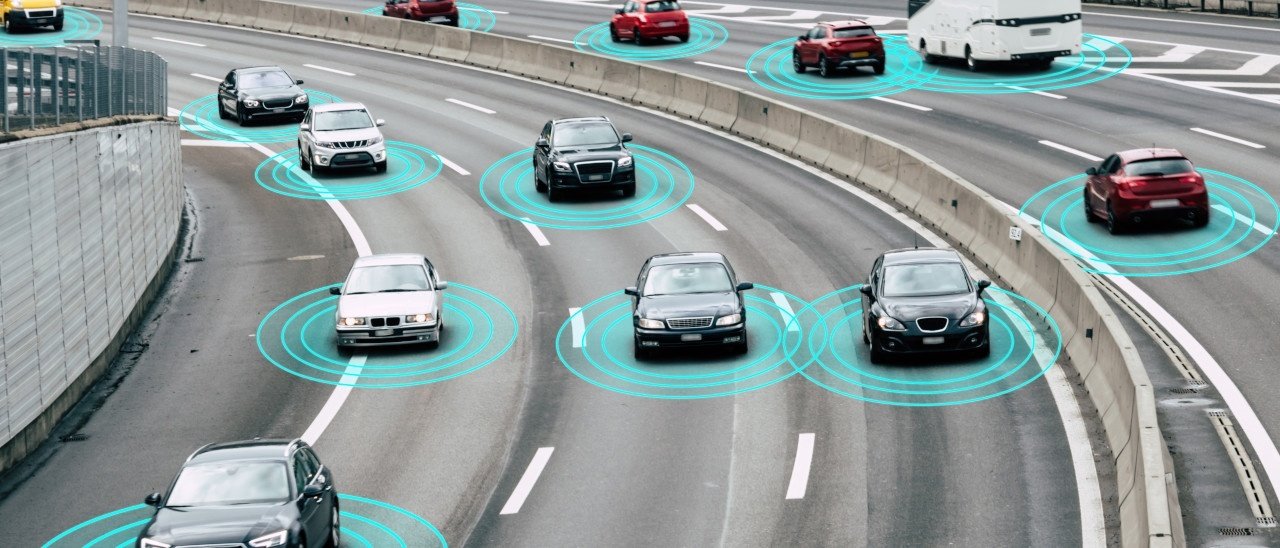 Auto connesse, l'Europa dice no al WiFi
