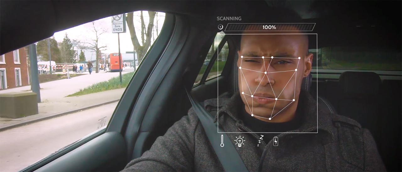 Jaguar, l’auto che si adatta al proprio umore