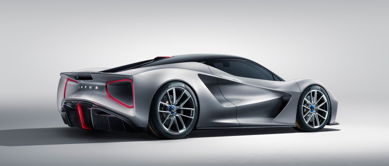 Lotus Evija, elettrica e con 2.000 cavalli