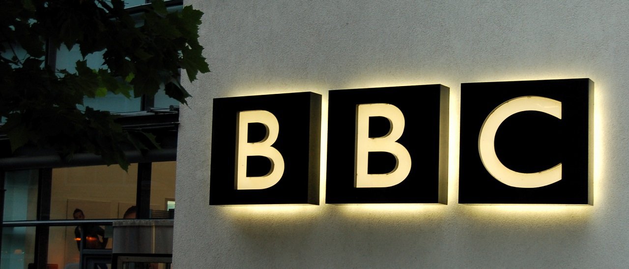 BBC lancerà il suo assistente vocale Beeb