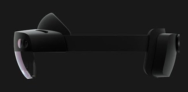 Microsoft HoloLens 2