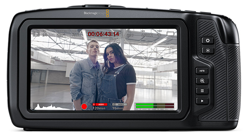 Blackmagic Design presenta la Pocket Cinema Camera 6K: l'upgrade che molti aspettavano
