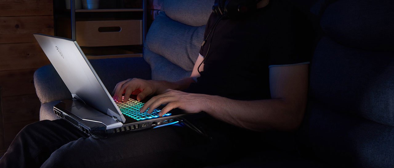 MSI annuncia GT76 Titan, potente notebook gaming