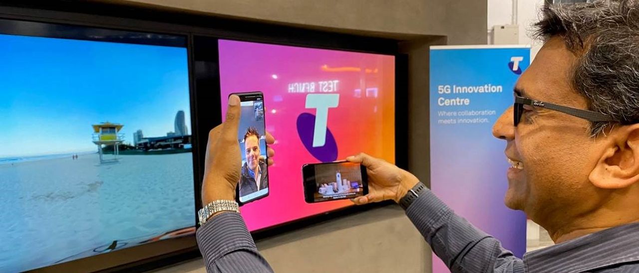 Smartphone 5G, Oppo supporta la tecnologia DSS