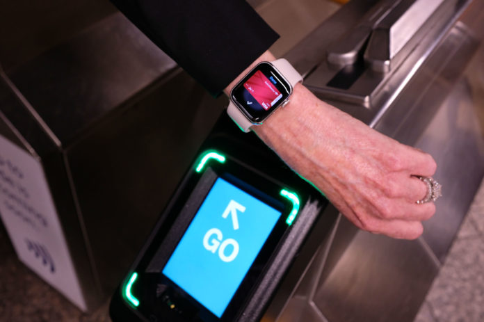Apple Pay, ecco le città dove pagare la metro con iPhone