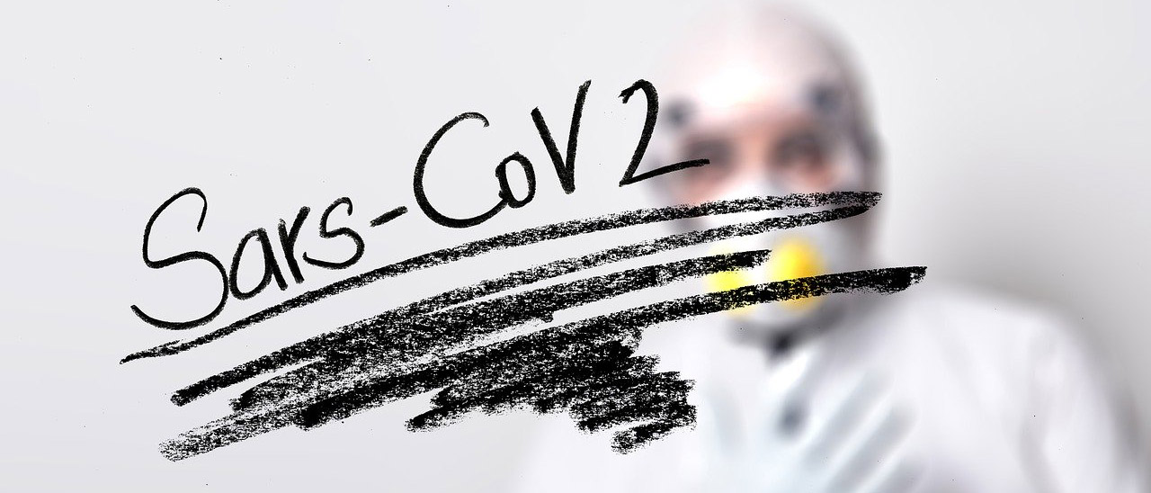 Coronavirus, un vaccino è risultato efficace: protegge dal virus al 90%