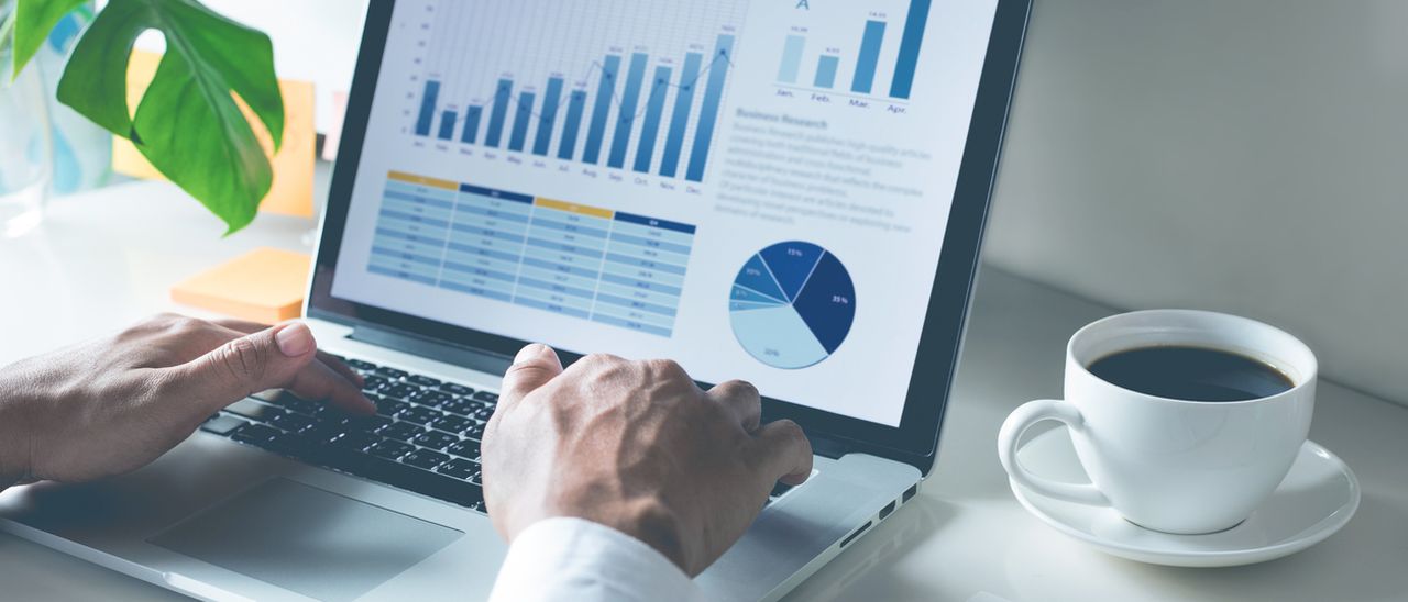 Google lancia un tool per le stime salariali dello smart working