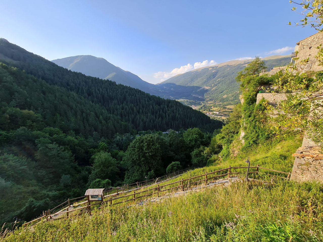 Panorama montagne Civitella Alfedena