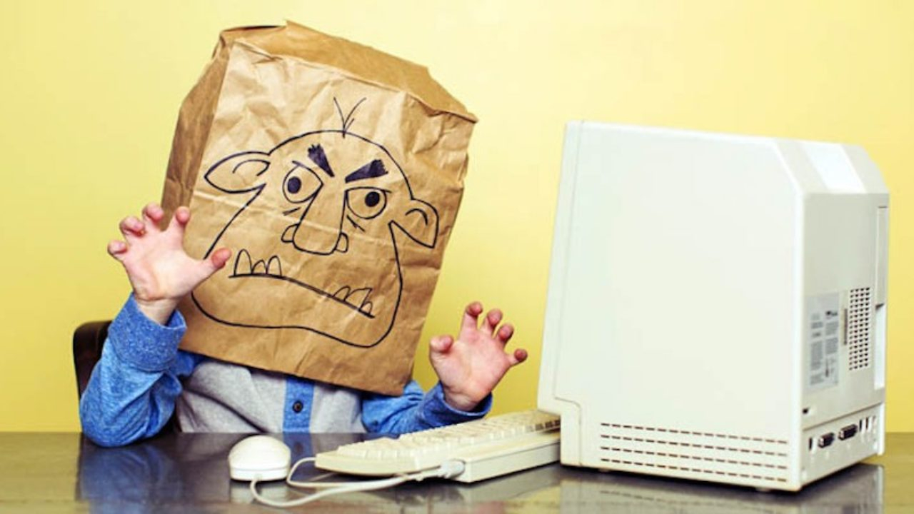 Cyberbullismo: online una guida di facile consulto su tutele