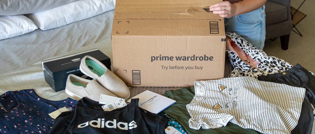 Amazon regala 10 euro per Prime Prova Prima, Paga Poi: 7 giorni per provare gratis gli abiti