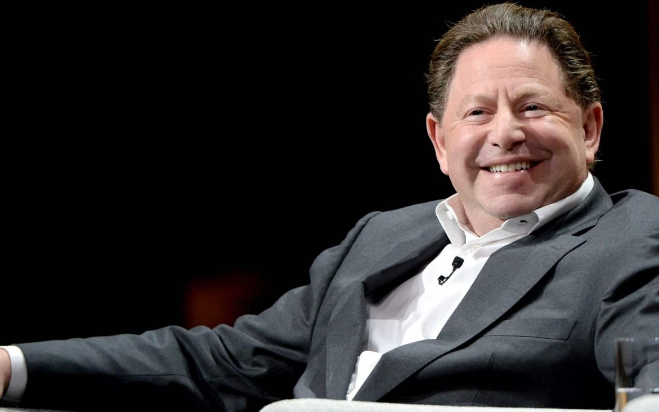 400 milioni di dollari: ecco la buonuscita-premio del Ceo Activision