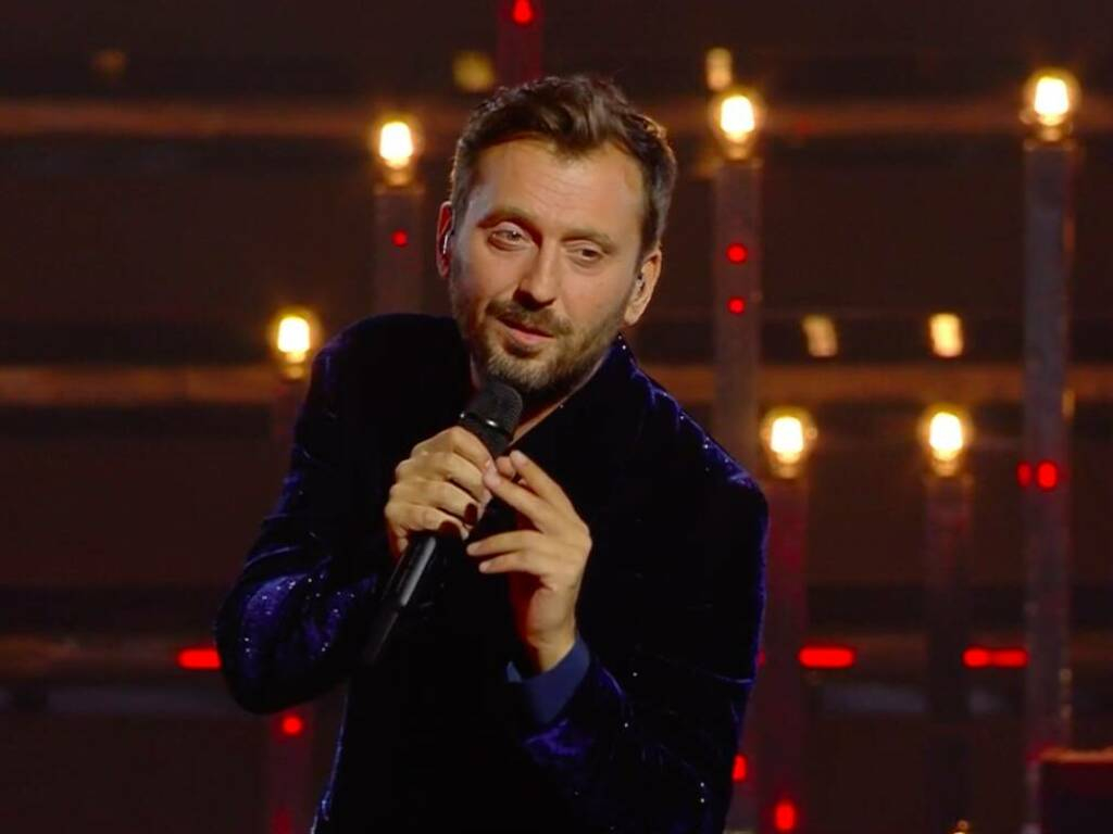 Sanremo 2022, terza serata: ecco com’è andata sui social e in TV