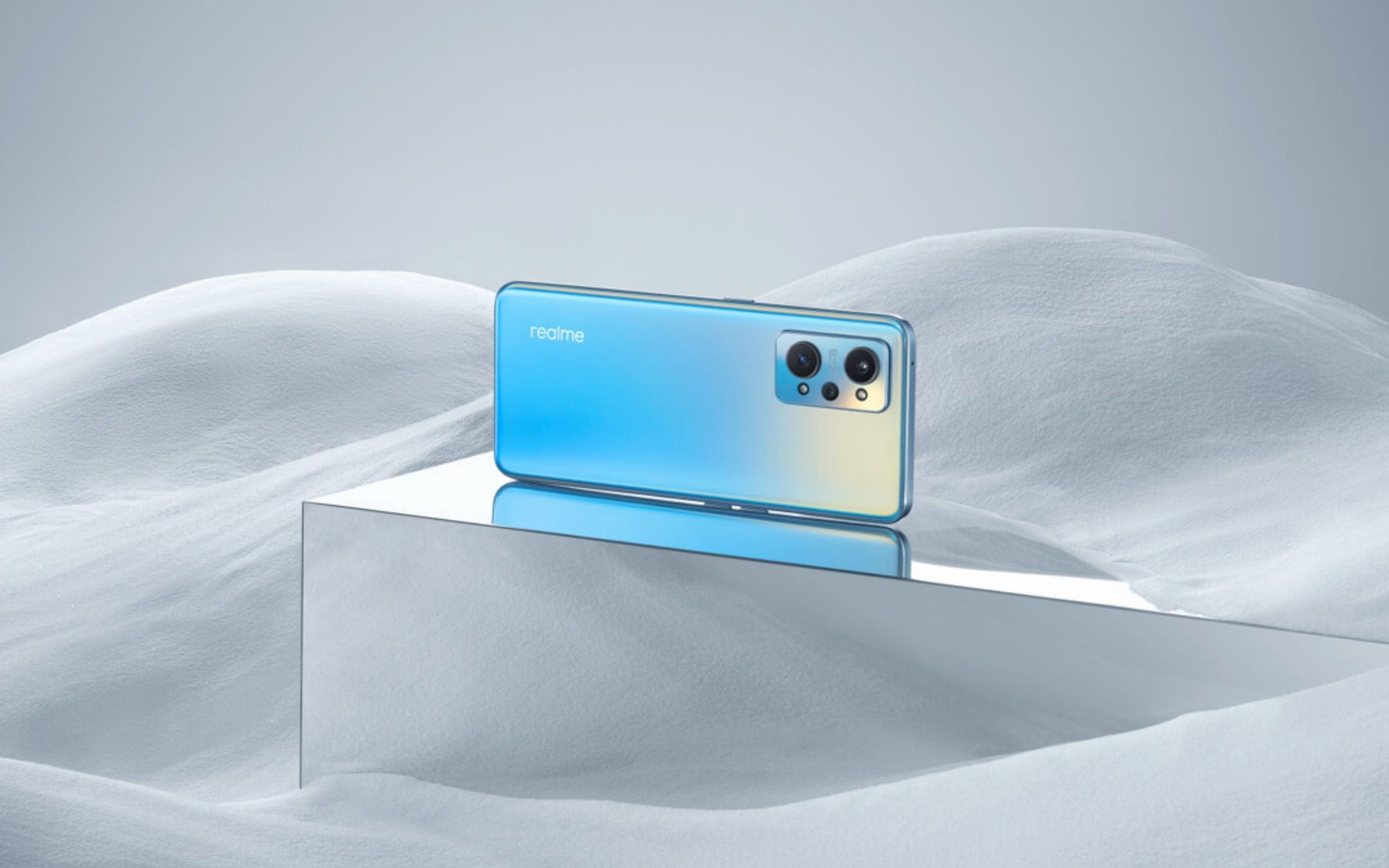 Realme ha in cantiere un device che si ricarica in pochissimi minuti