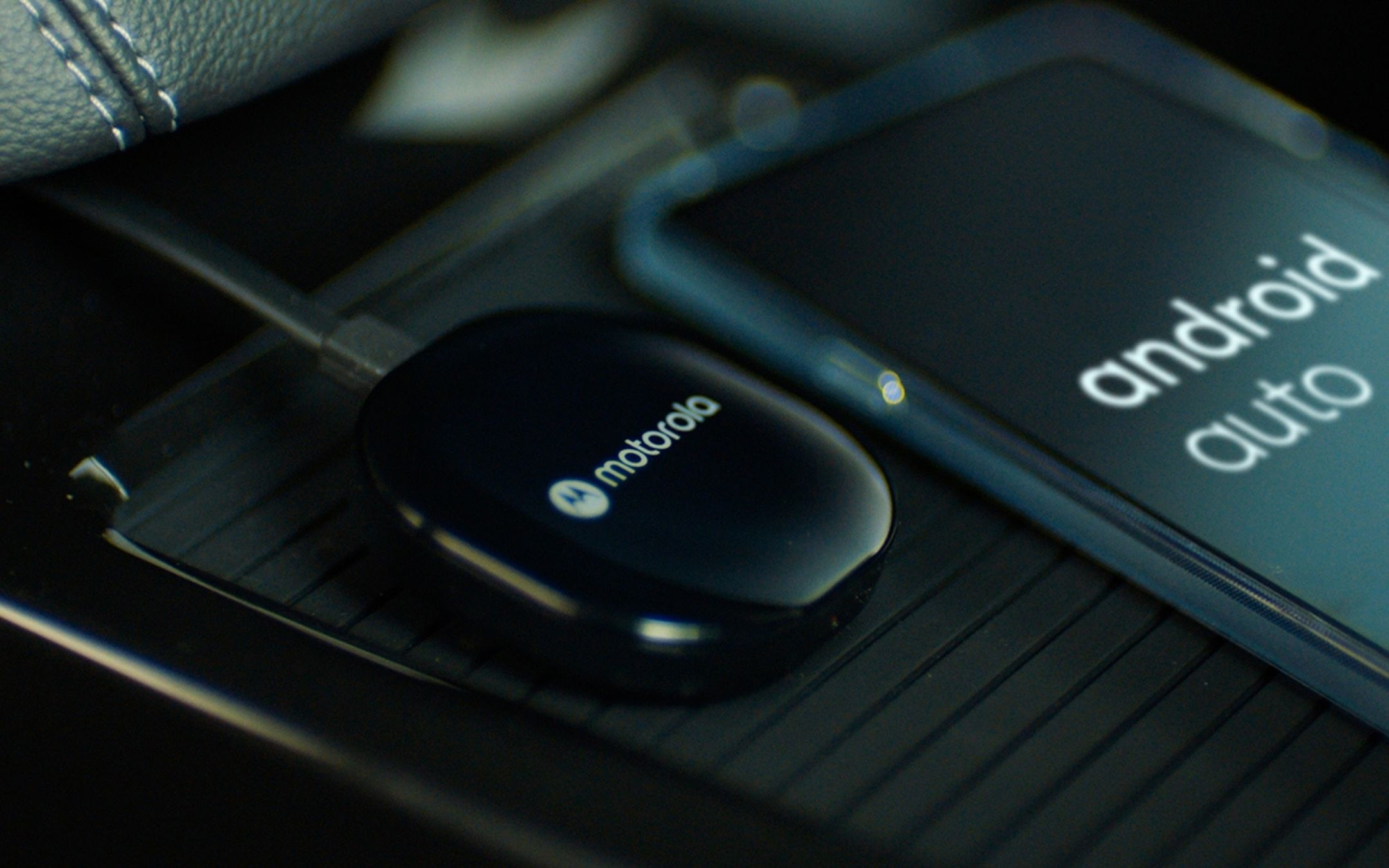 Il dongle di Motorola viene venduto al doppio del suo prezzo