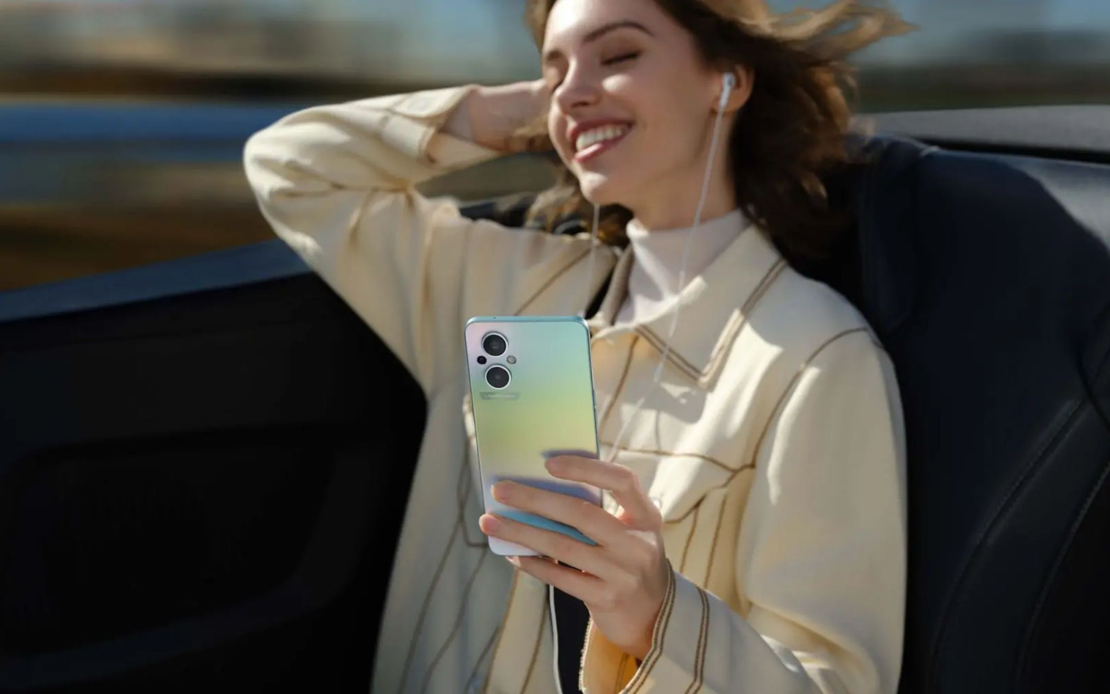 OPPO Reno7 Z 5G è ufficiale: a chi conviene acquistarlo?