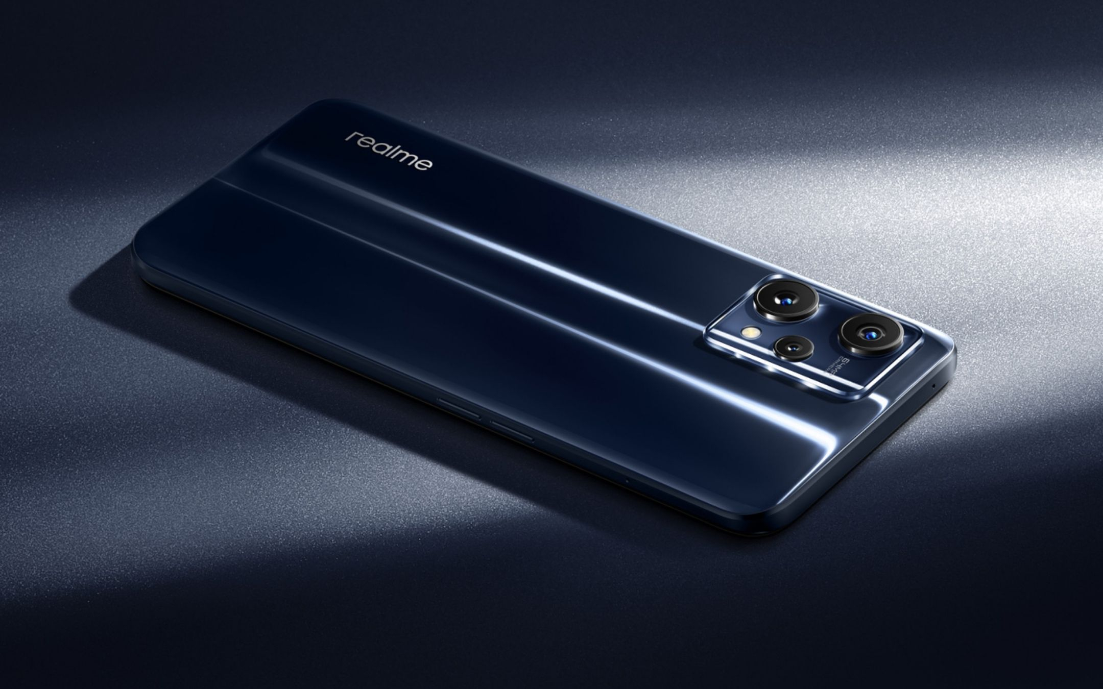 Realme GT Neo3: un teaser svela una fotocamera tripla e non solo