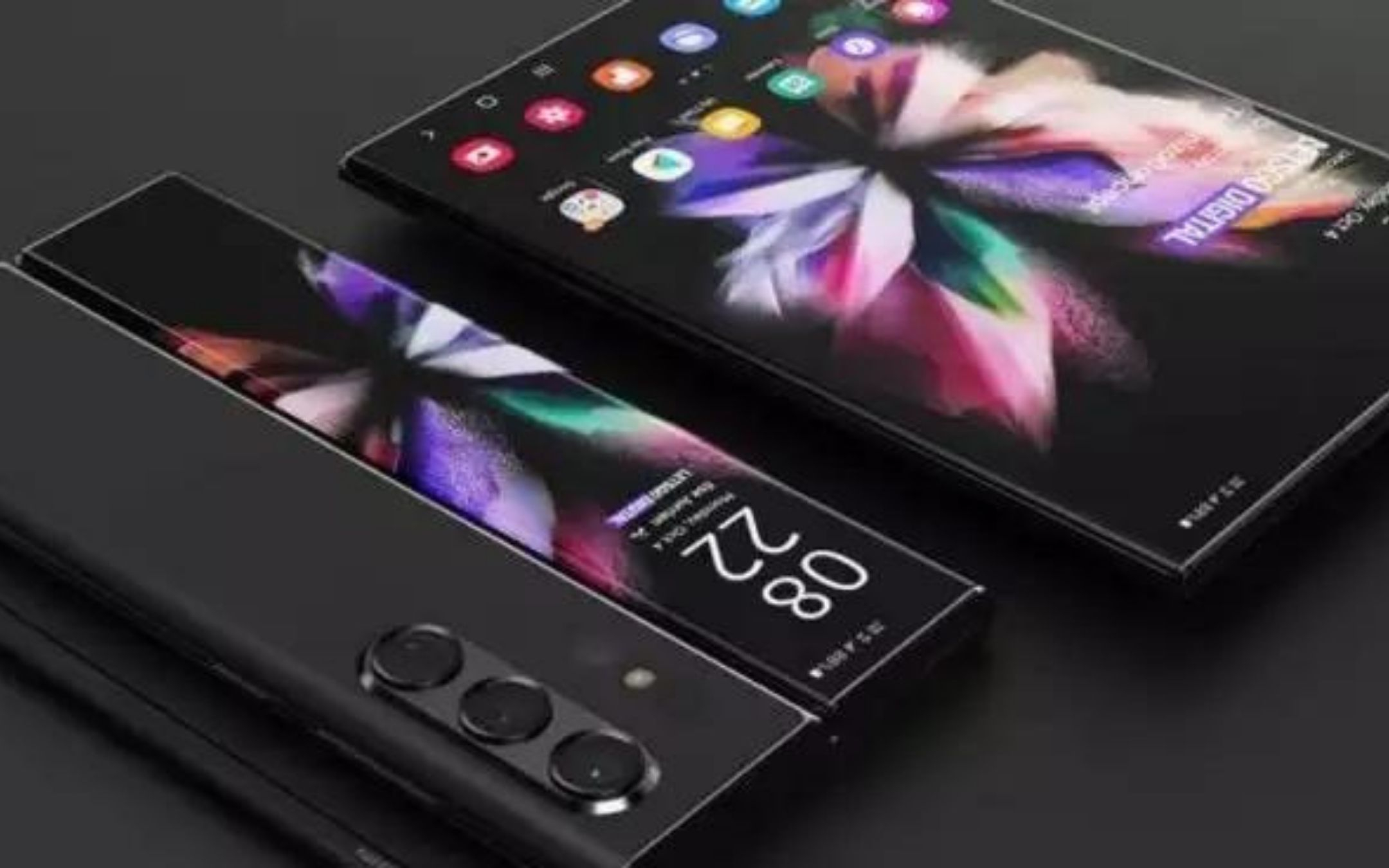 Samsung Galaxy Z Fold4: fotocamera al top, ma niente vano per S Pen