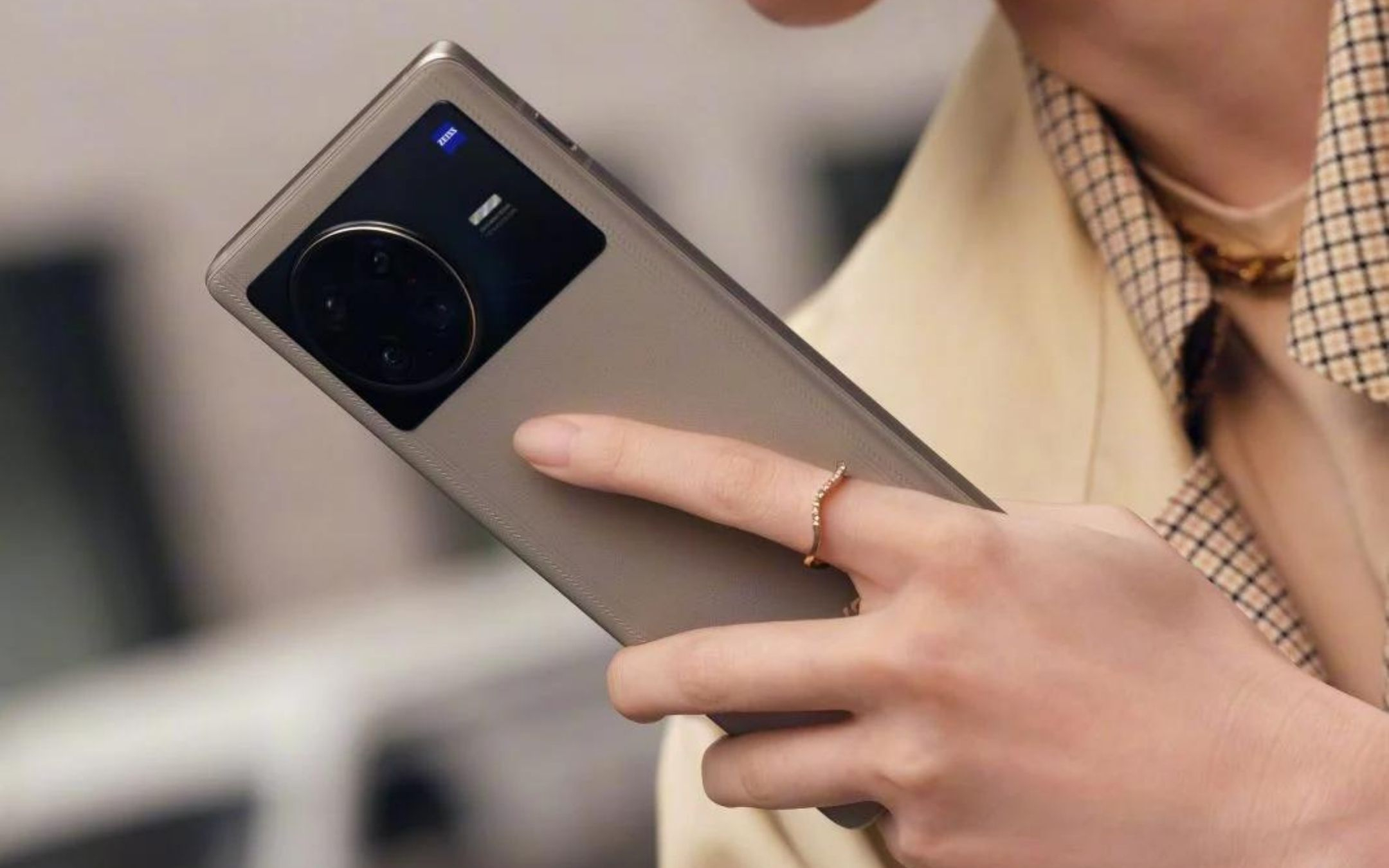 Vivo X Note si mostra dal vivo in tutto il suo splendore