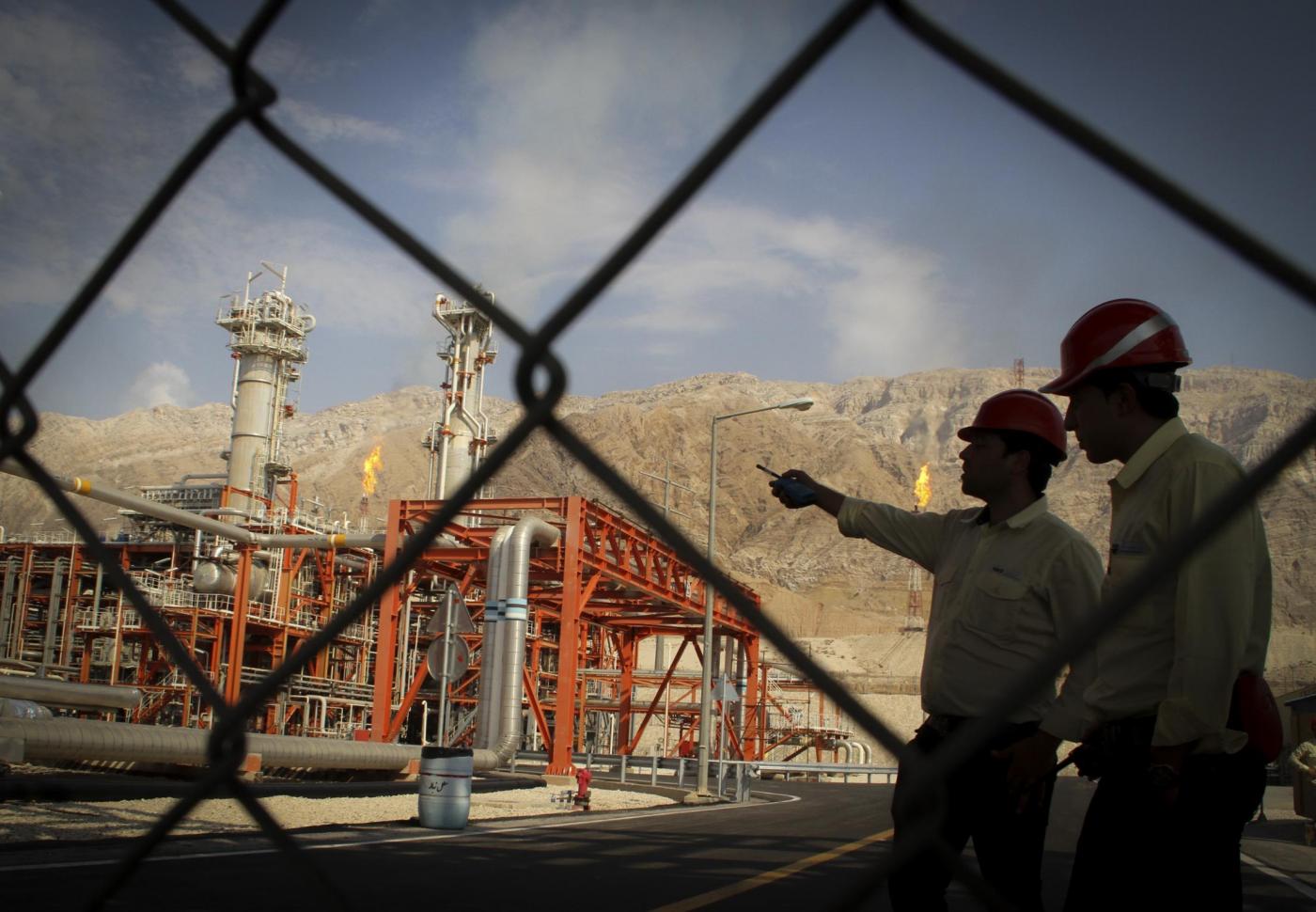 Prezzo gas scende a valori precedenti guerra Ucraina, crescono le riserve di Italia & co.