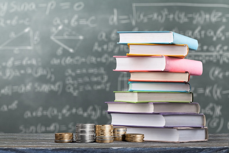 Scuola: Covid frena i consumi, 7mila imprese a rischio chiusura e 20mila posti di lavoro persi