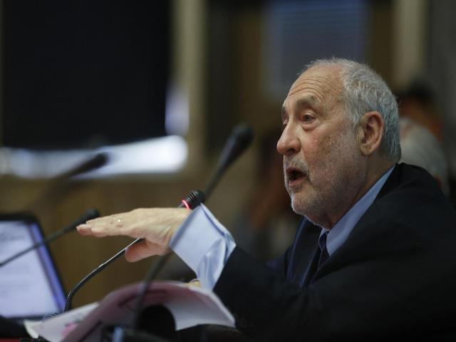 World Economic Forum: a Davos FMI, Shiller e Stiglitz mettono il mondo e gli investitori sull’attenti