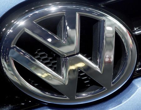 Volkswagen punta sulle auto elettriche e a guida autonoma: investimenti per oltre 34 mld€ entro 2022   