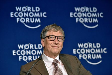 Bill Gates ‘felice’ di pagare anche 20 mld $ di tasse, ma proposta della Warren fa tremare anche lui