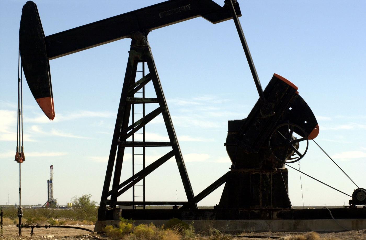 L’uragano Laura è arrivato, si teme devastazione peggiore di Katrina. Petrolio ai massimi cinque mesi