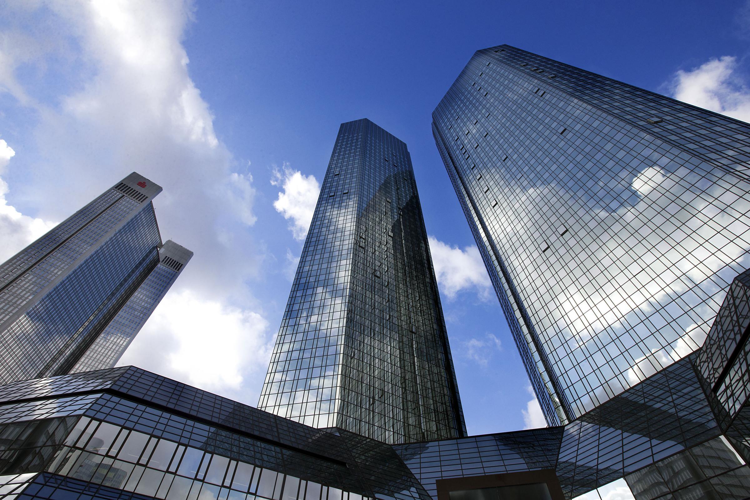 Deutsche Bank non esclude M&A, a Piazza Affari scattano buy su UniCredit, Banco BPM & Co