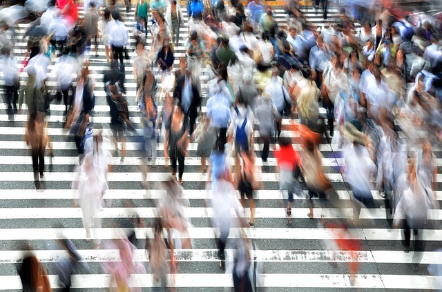 Istat: fiducia consumatori giù, sale quella delle imprese. Per Confindustria:  “domanda interna fredda”