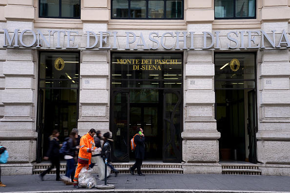 Mps soffre maxi perdita: -1,689 miliardi nel 2020. Priorità fusione, su rafforzamento patrimoniale ‘incertezze’