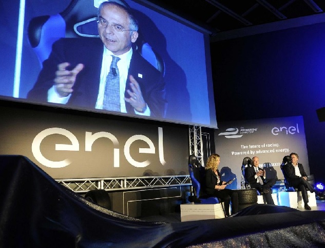 Mobilità sostenibile, Enel inonderà Italia di colonnine ricarica auto elettriche