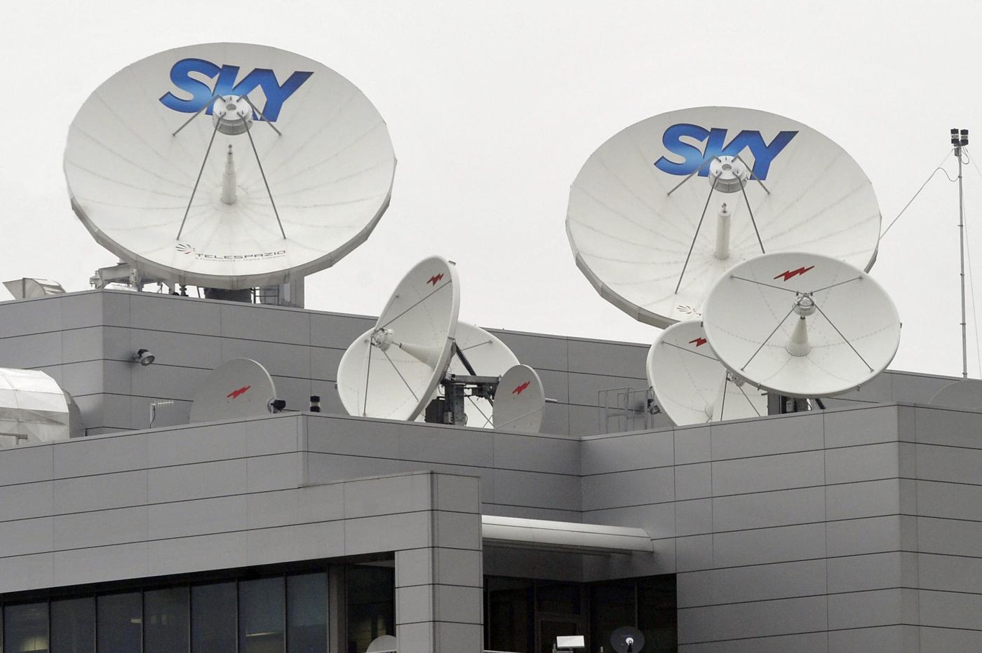 Antitrust: ok condizionato a operazione acquisto R2 (Mediaset Premium) da parte di Sky, ma con alcune misure   