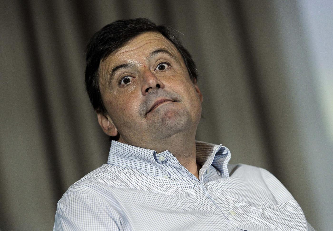 Alitalia: per Calenda difficile chiudere prima del voto